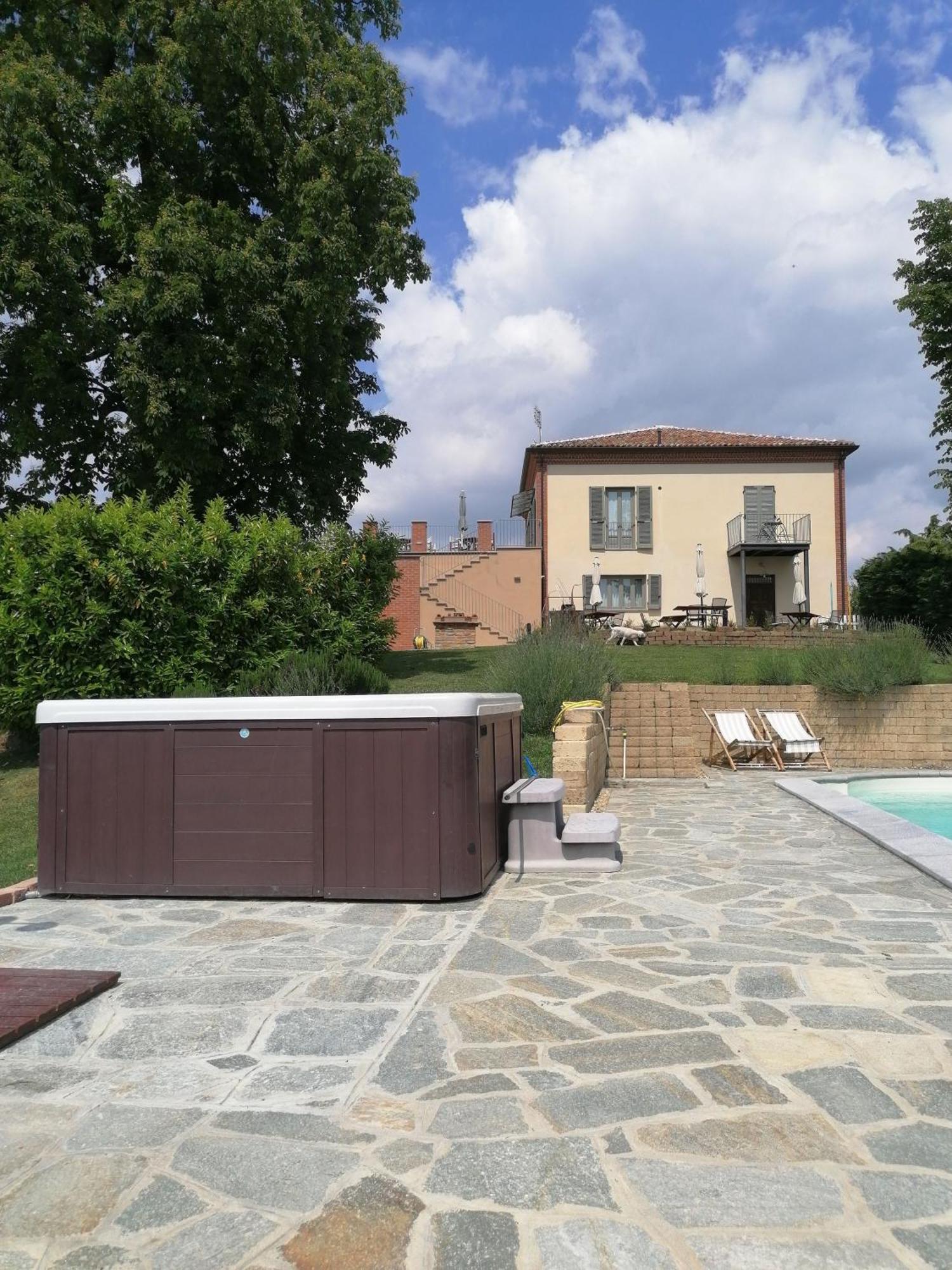 Casa Vacanze San Stefanetto Treiso Eksteriør billede
