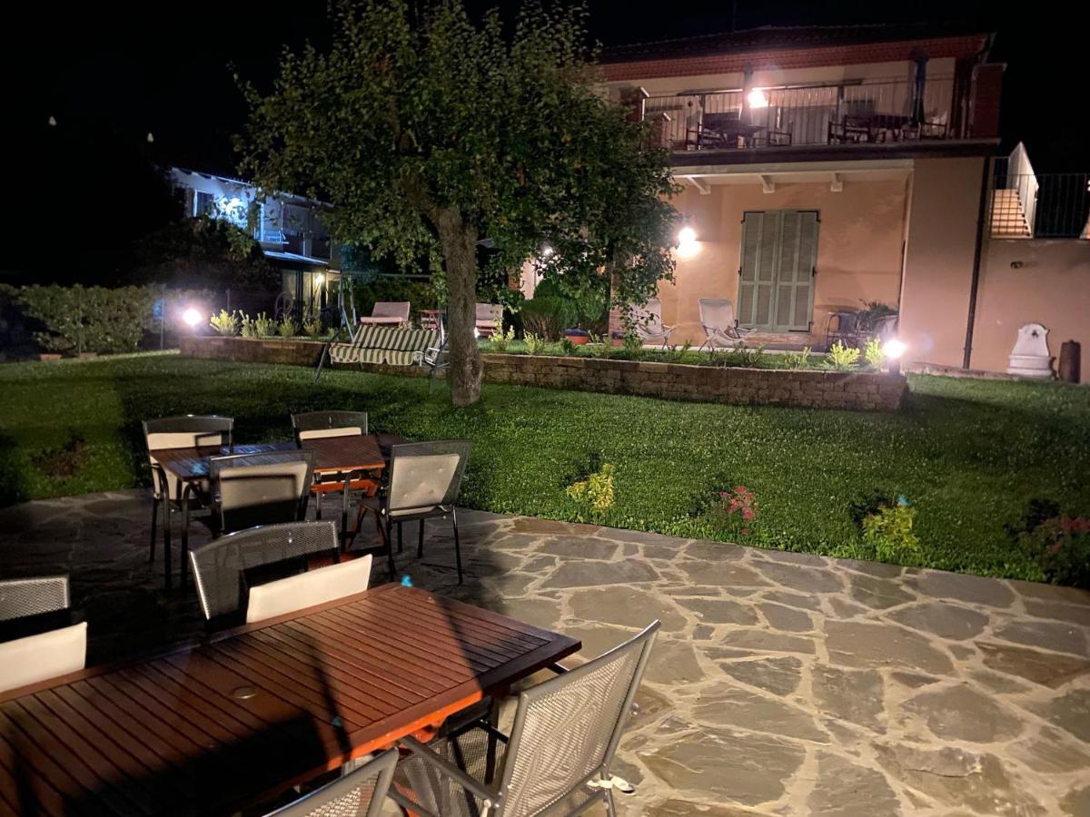 Casa Vacanze San Stefanetto Treiso Eksteriør billede