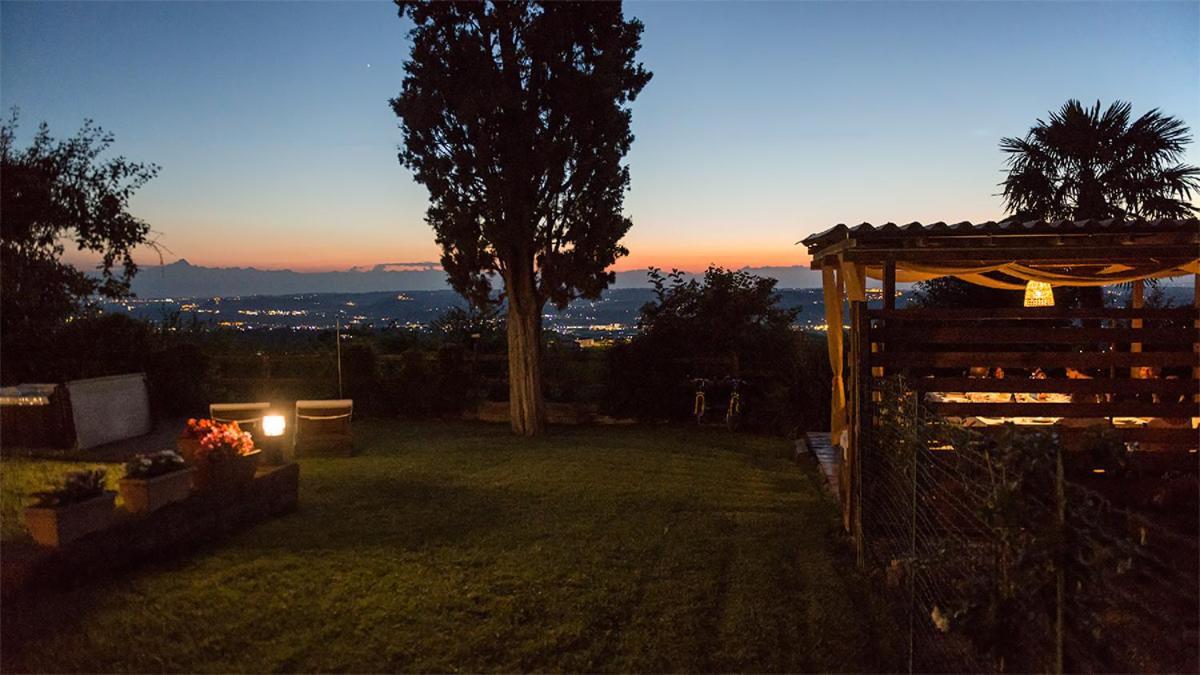 Casa Vacanze San Stefanetto Treiso Eksteriør billede