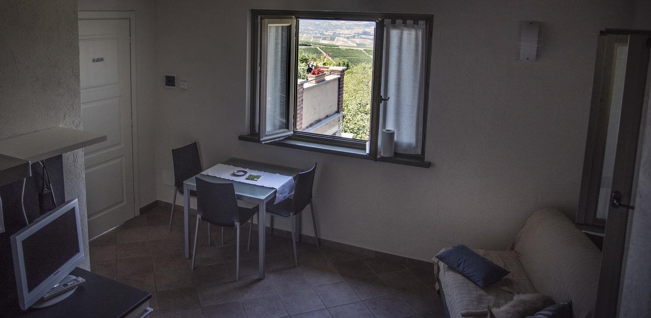 Casa Vacanze San Stefanetto Treiso Eksteriør billede